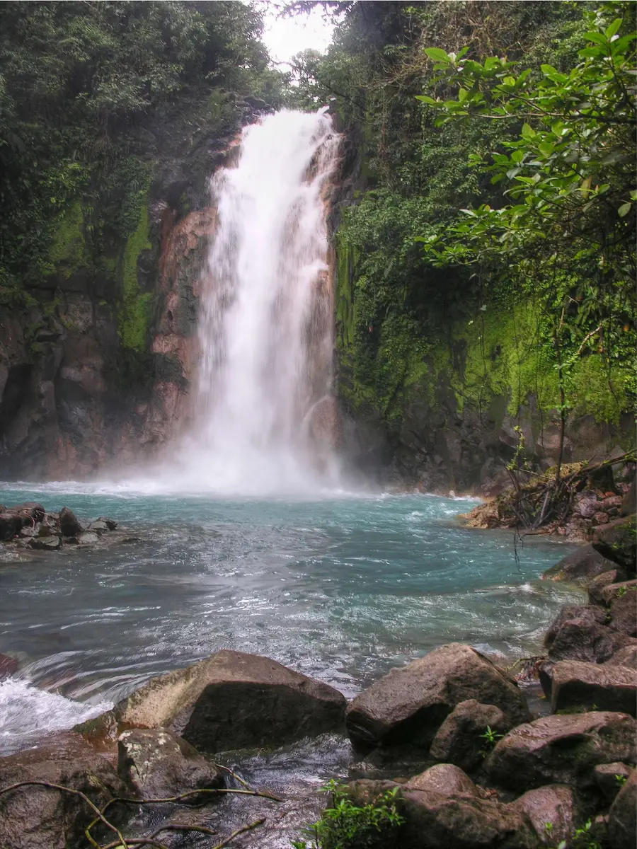 Río Celeste waterfall